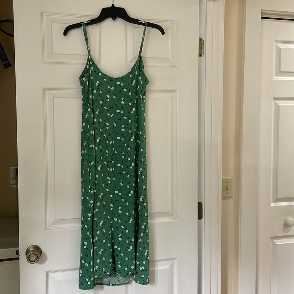 ❌Sold❌Reformation green floral midi slip dress size 6 - Picture 7 of 17